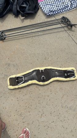 New 28” padded Horse Cinch