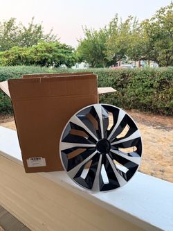 15”  hubcaps