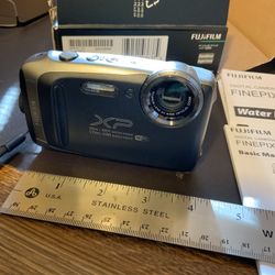 Fugi Finepix XP-135 Digital Underwater Camera