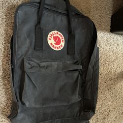 Fjallraven Everyday Outdoor Backpack