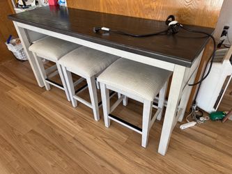 Counter dining table 3 chairs