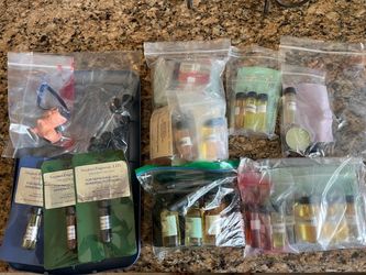 Large lot of fragrant oils many different scents