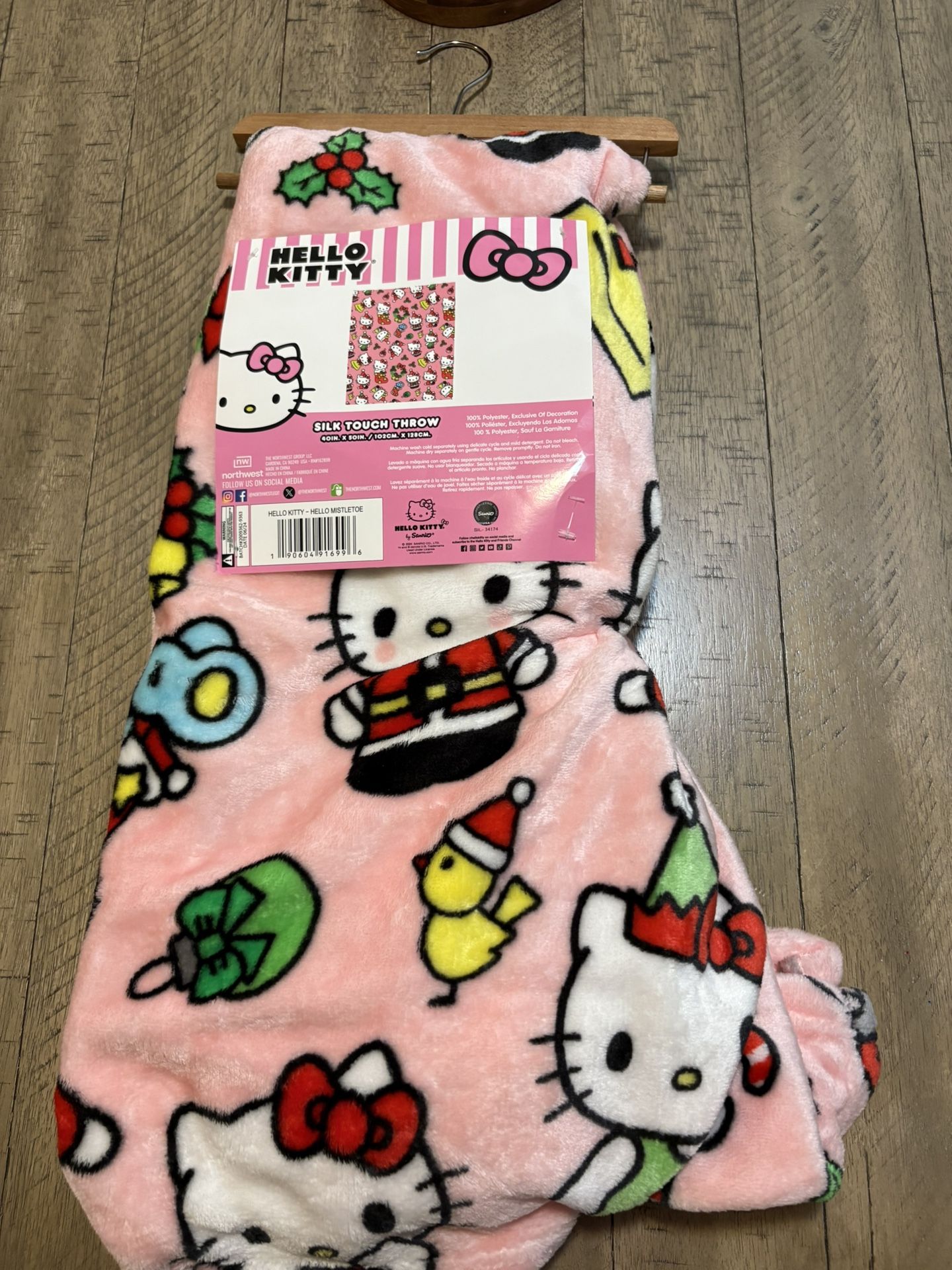 Hello Kitty Toddler Size Christmas Blanket 
