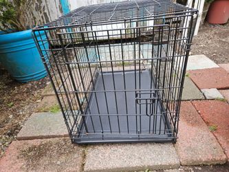 Barely used folding cage