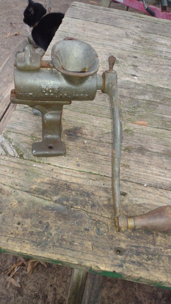 1892 Meat Grinder 505