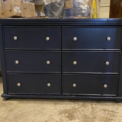 CAF KID Darkest Navy Blue Doublewide Dresser for Sale in Auburn, WA -  OfferUp