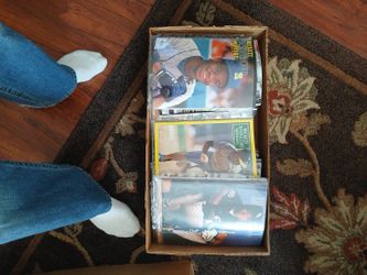 Baseball Becketts, 48 Of Them, Majority In Excellemt Condition In Plastic Protectors