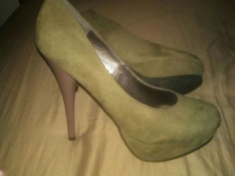 New size 8 heels