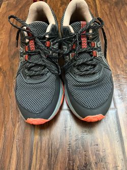 Size 7 Asics Running Sneakers