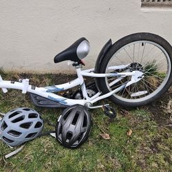 Free Tow Along Bike And Kids Helmet  Free