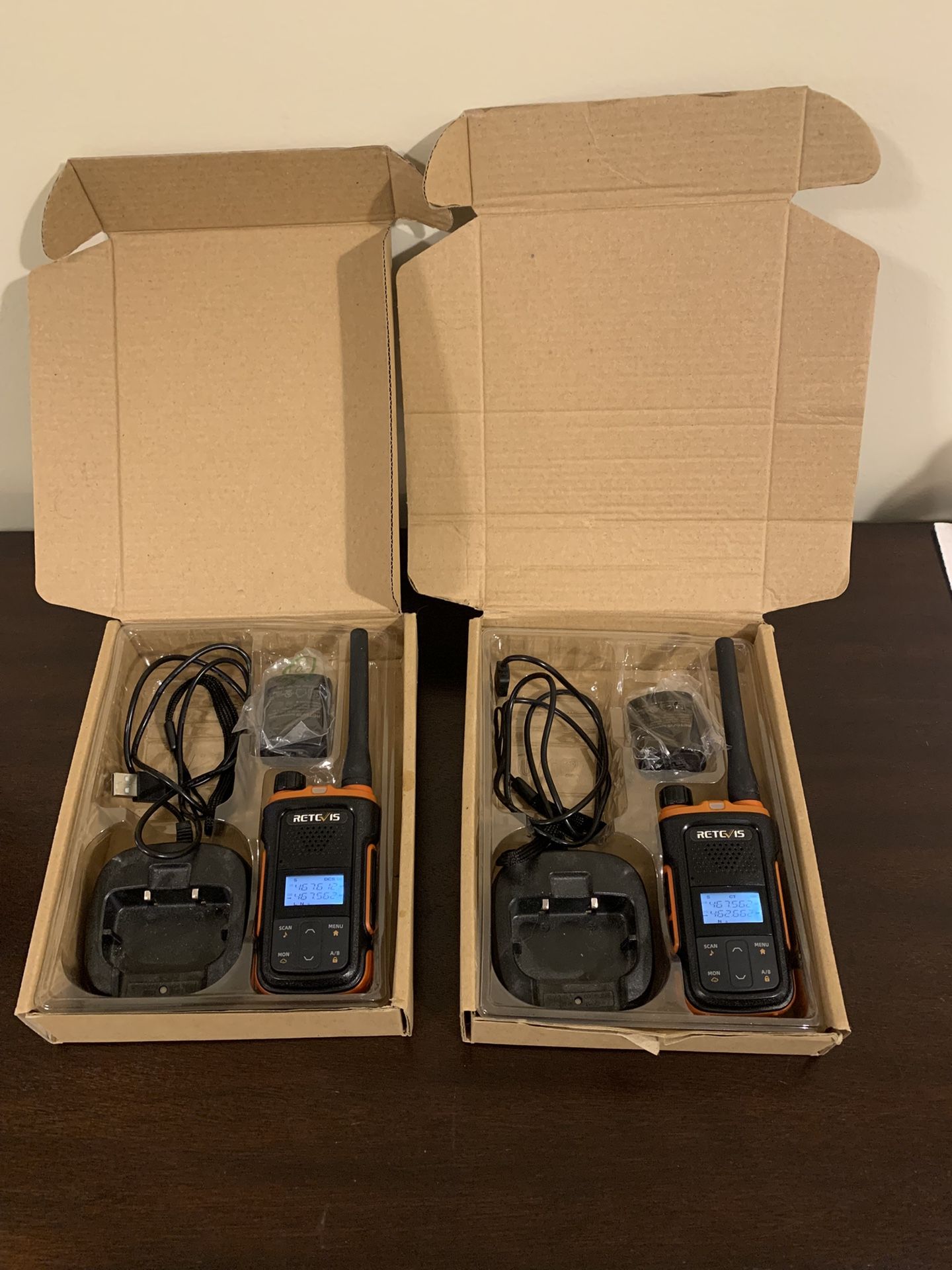 Hand Held Walkie Talkies / Radios - Like New!
