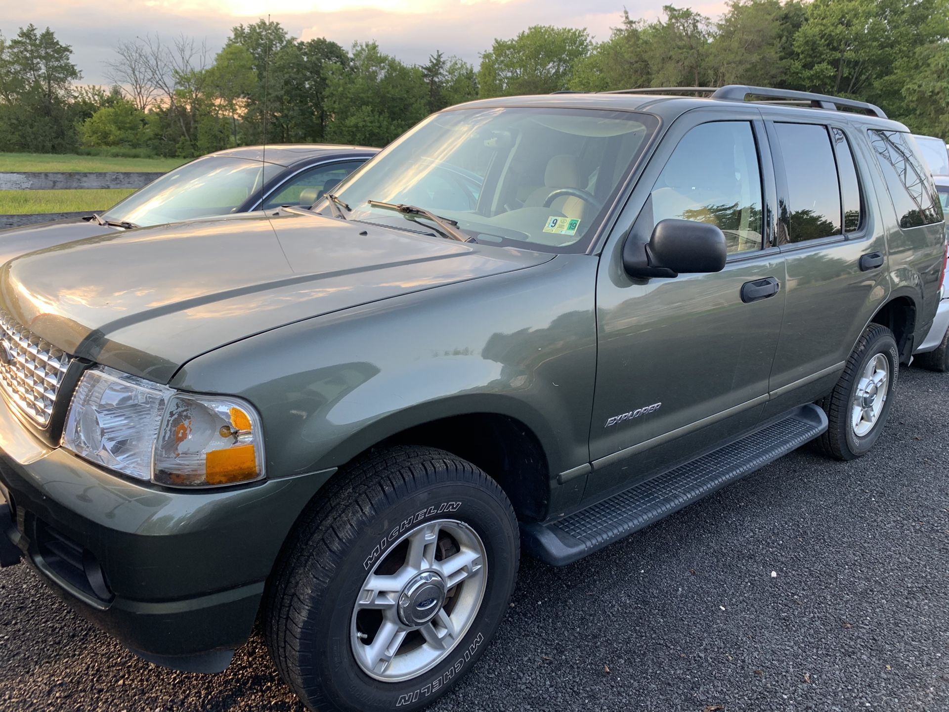 2005 Ford Explorer