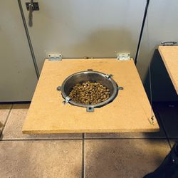Doggie Drop down Bowl  