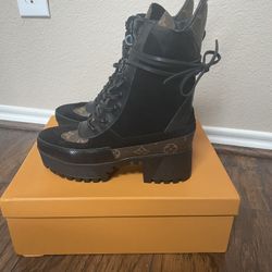 Louis Vuitton Desert Boot