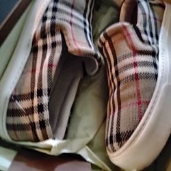Burberry 100$