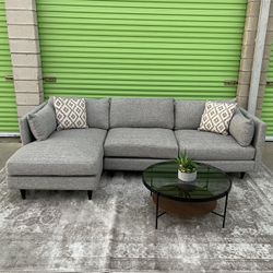 *Free Delivery* Oversized Gray Modern Sectional Couch Sofa
