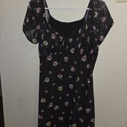 Short Dress , Size L