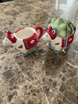 Christmas  Cream And Sugar Set 