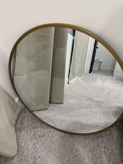Gold Circle Mirror