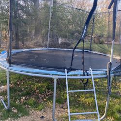 Trampoline