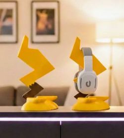 HEADPHONES HOLDER