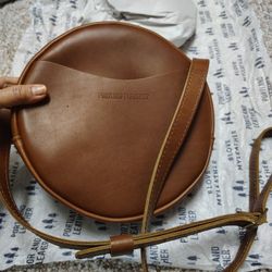 Premium Brand New Portland Leather LARGE circle In Honey Color