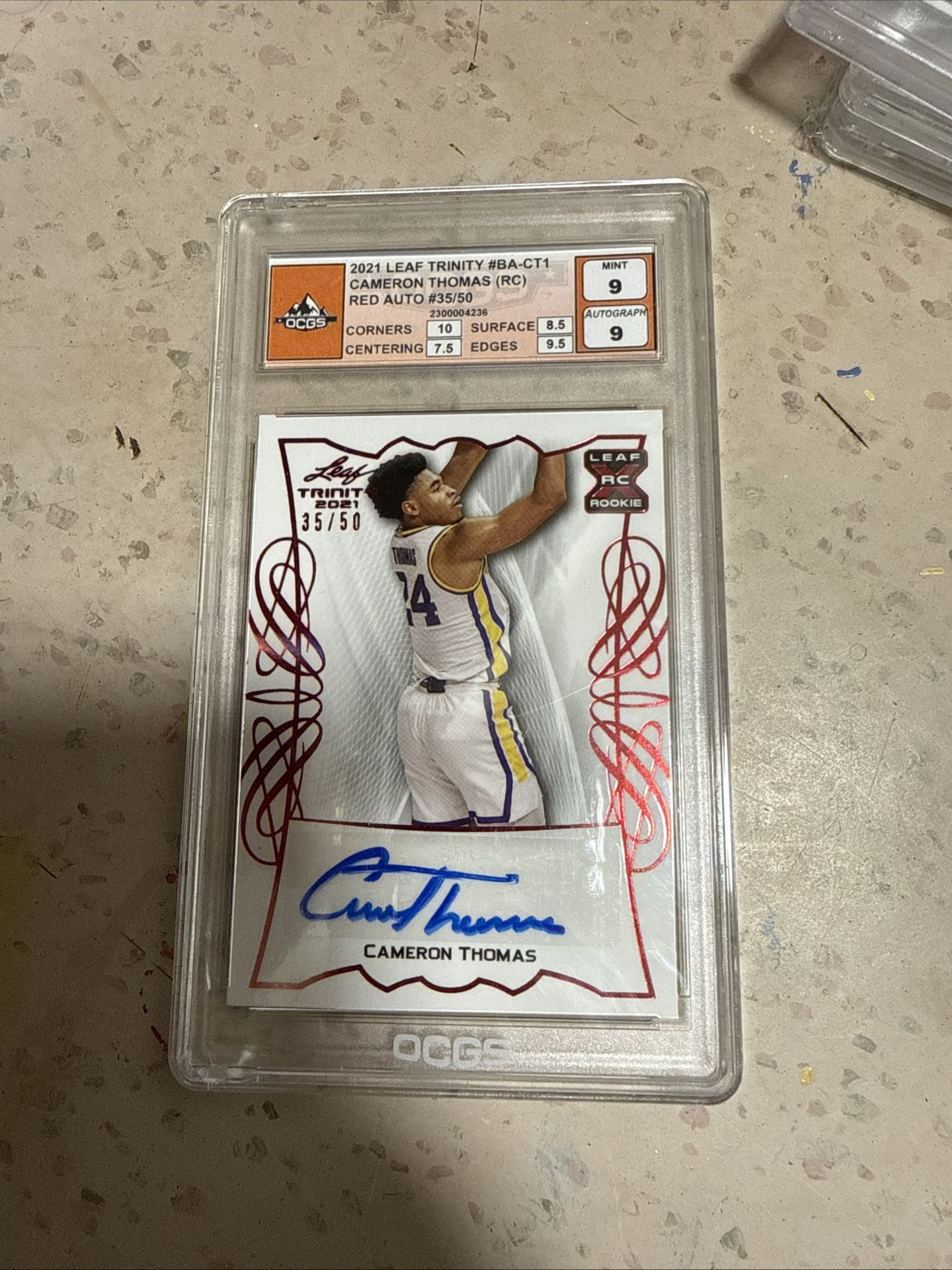 Leaf Cameron Thomas Red Auto