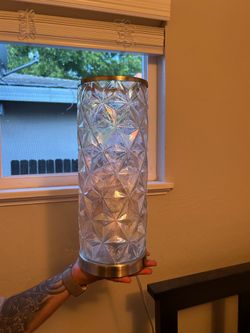 Table lamp