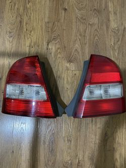 Tail Lights For Mazda Protege 2001