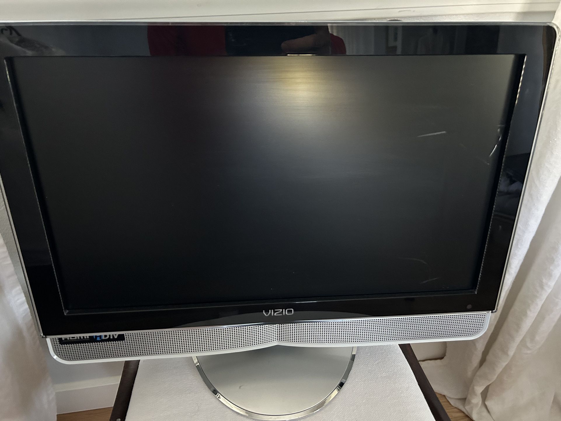 Visio 24” TV With Table Stand