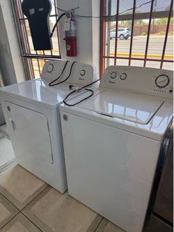 Amana top load washer and gas dryer set