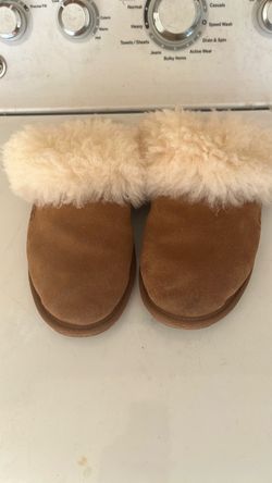 Ugg slippers