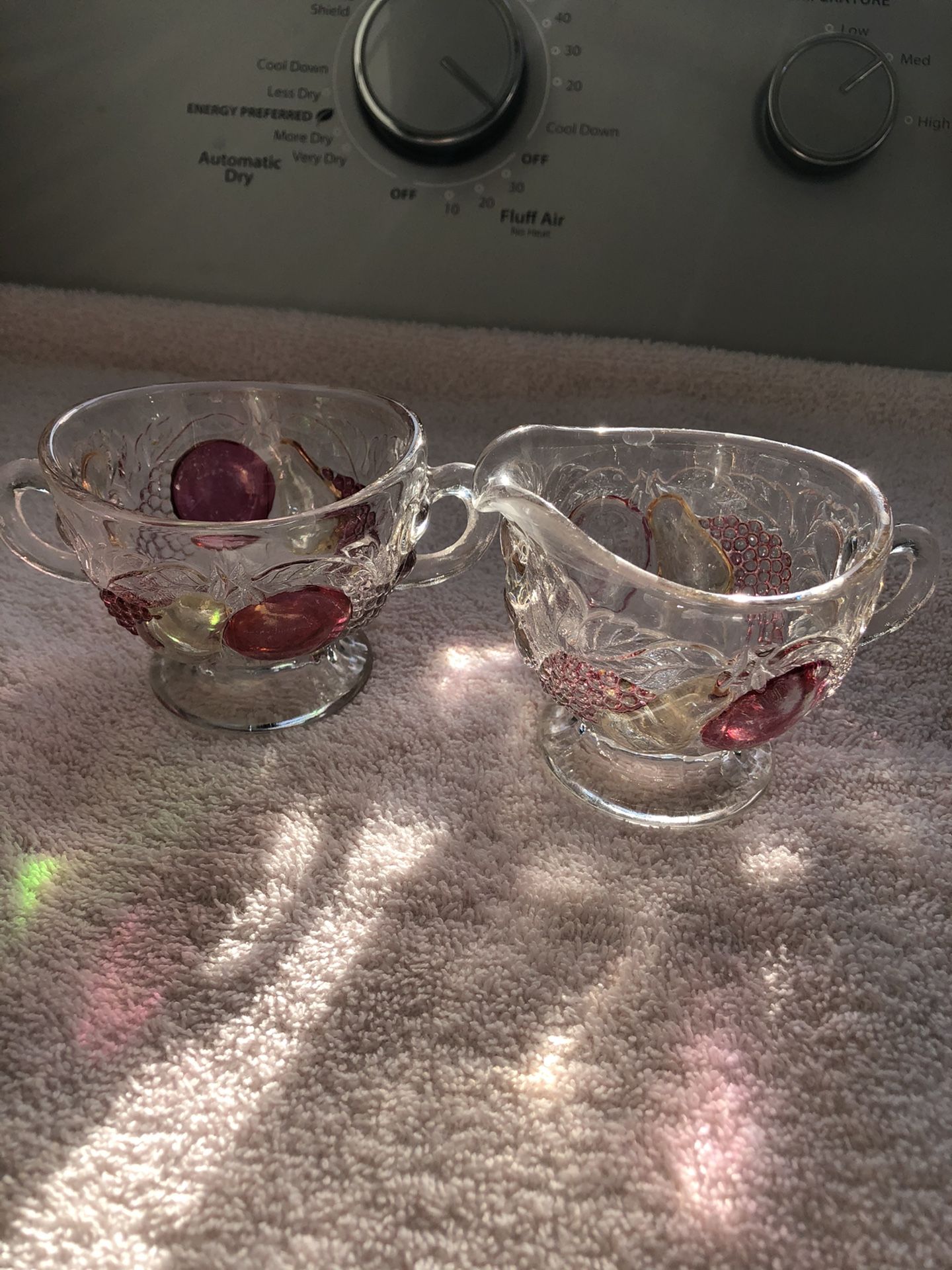 Vintage creamer and sugar set