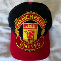Manchester United Fitted Soccer Futbol Hat - Brand New 