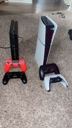 Ps5 and PS4slim plus controllers $350
