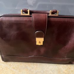 Time Resistance Genuine Italian Leather Doctor Bag