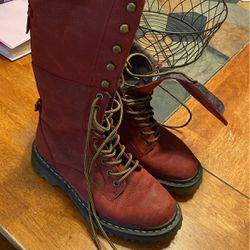 Doc Martens Boots Size 7 