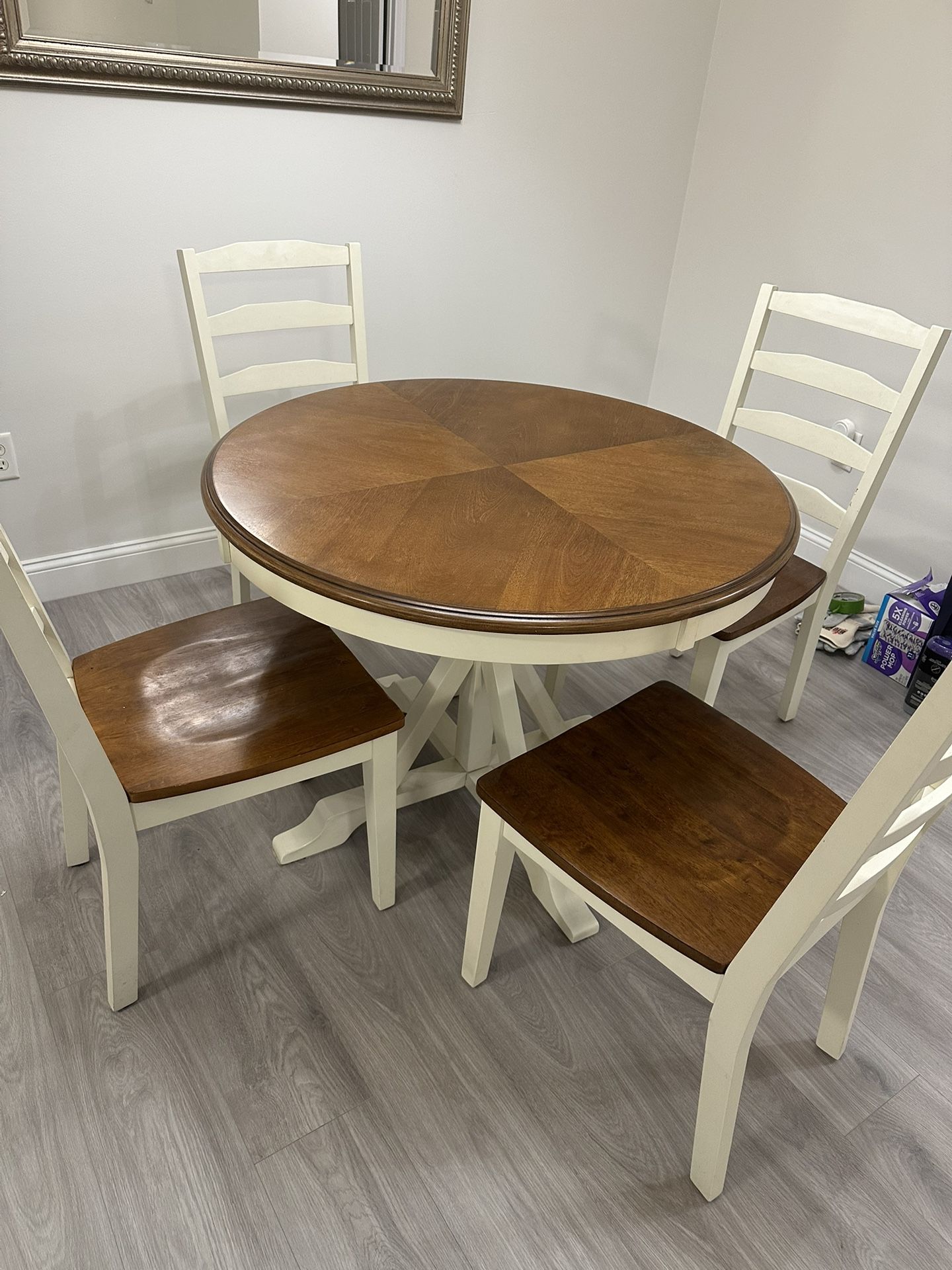 Matching Furniture Set