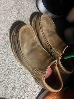 Used twisted x shoes