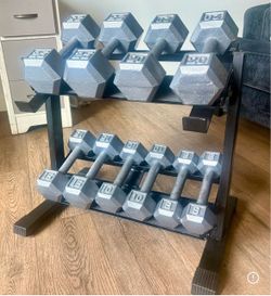 In NEW Condition Set Of Cast Iron Hex Dumbbells 8s, 10s, 15s 20s  And  25s. Total: 156 lbs [ RACK NOT INCLUDED]