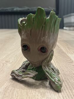 Baby Groot Planter/ Pencil Holder