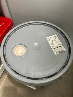 Sherwin-Williams 5 Gallon Paint Bucket