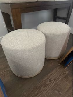 2 ottoman set
