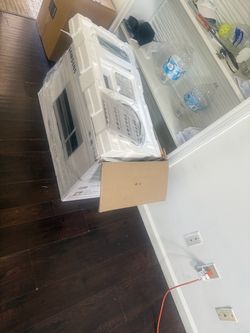 Samsung over the range microwave NEW ! Open box. Perfect condition