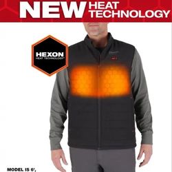 Milwaukee
Men's Large M12 12-Volt Lithium-Ion Cordless Axis Black Heated Vest Kit with (1) 2.0 Ah Battery and Charger