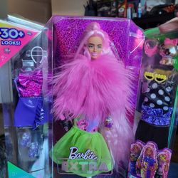 Barbie EXTRA Brand NEW !