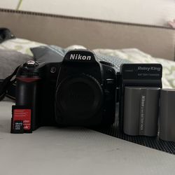 Nikon D80 DSLR Body Only - Black
