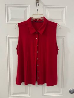 Tommy sleeveless button up