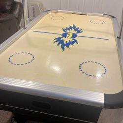 Electronic  Air Hockey Table 7’x 4’