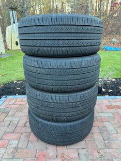 Four Toyo Tires 275/45/21